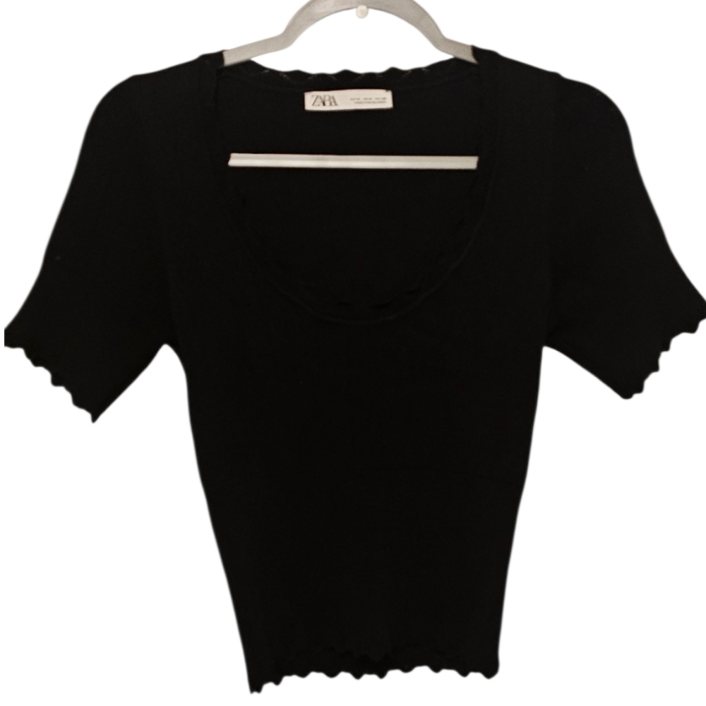 Zara Black Scallop Edge Knit Top - Picture 2 of 8
